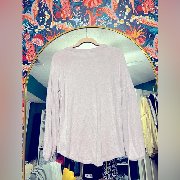 Lilac Old Navy long sleeve top - Picture 2 of 3